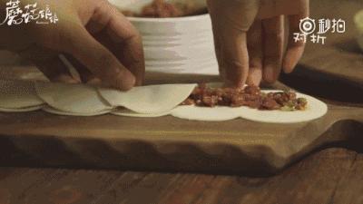 饺子好吃有秘诀看完就知道,原来饺子也能够包这么美