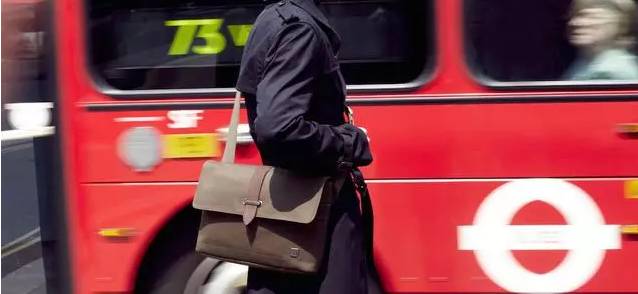 burberry包包和lv包对比,burberrylondon经典格子包