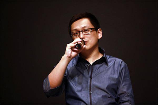 这一次，我们想要认真地谈谈“他”