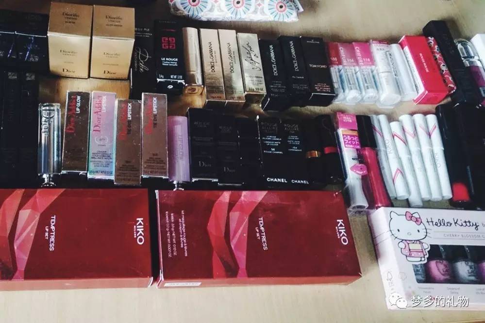 晒任何东西却无所谓,晒礼物别人不相信