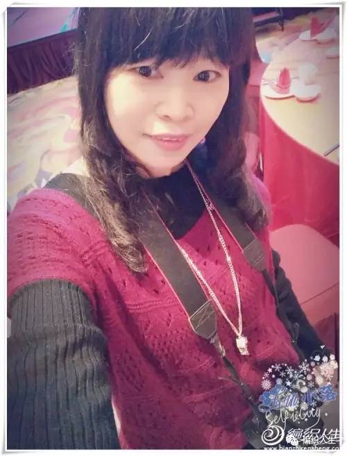 仿貂毛辣妹镂空圆领黑色针织衫,手工织毛衣薄款女士时尚潮流