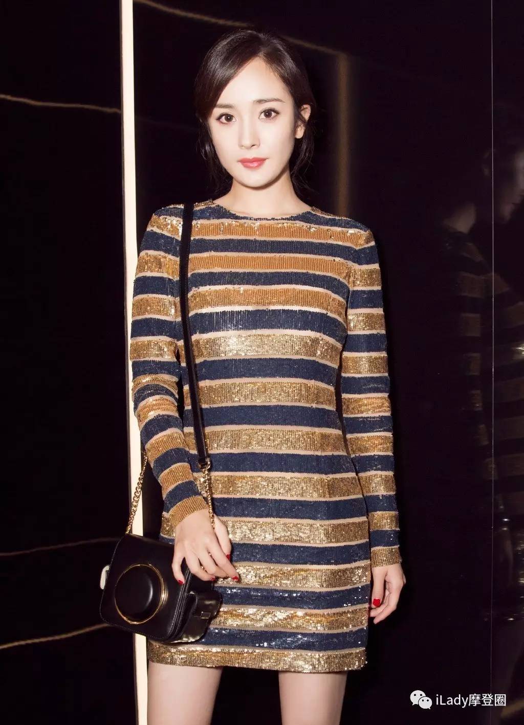 有了这份买包秘籍，大幂幂才不介意发际线呢！