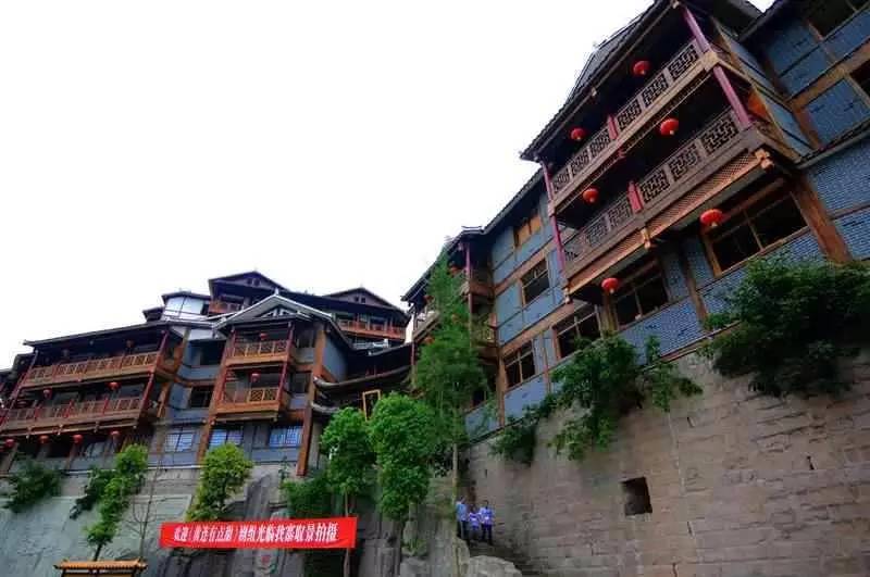 三千多平方公里的家，名字叫石柱