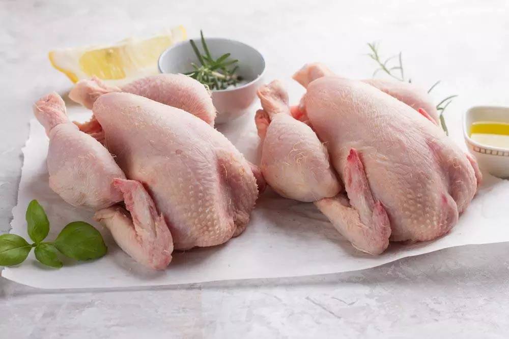 瘟鸡肉过老酒？打鸡血针保健？这些故事竟然曾发生在岛城民间！看完又哭又笑！