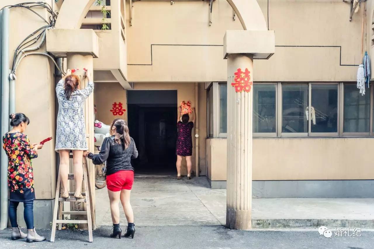 为什么说床头不能挂结婚照,床头挂结婚照有什么讲究