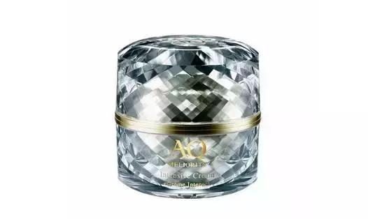 盘点一下贵妇用的化妆品,带你们看贵妇的护肤品