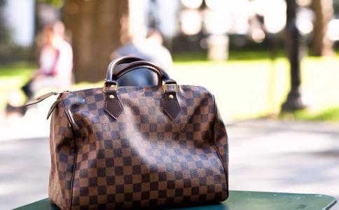 阿里巴巴现状困境超长分析,阿里巴巴1800亿