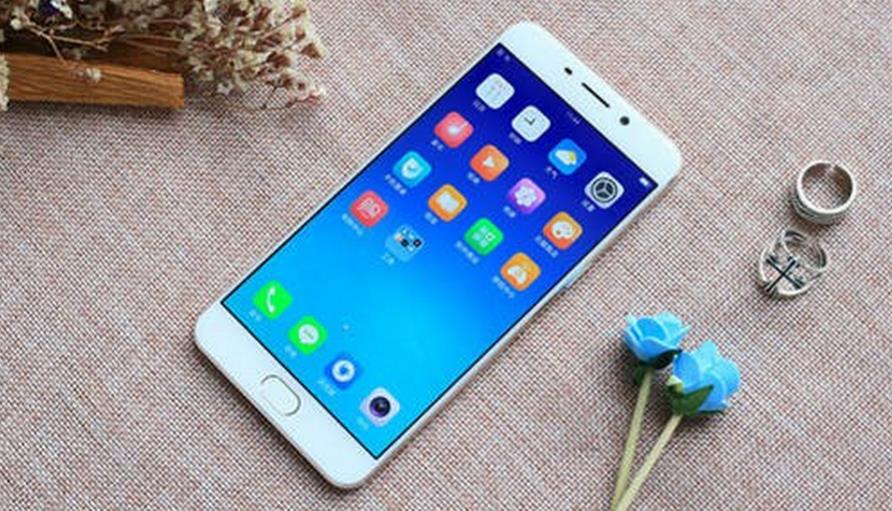 魅族与荣耀手机对比,oppo魅族荣耀哪个好