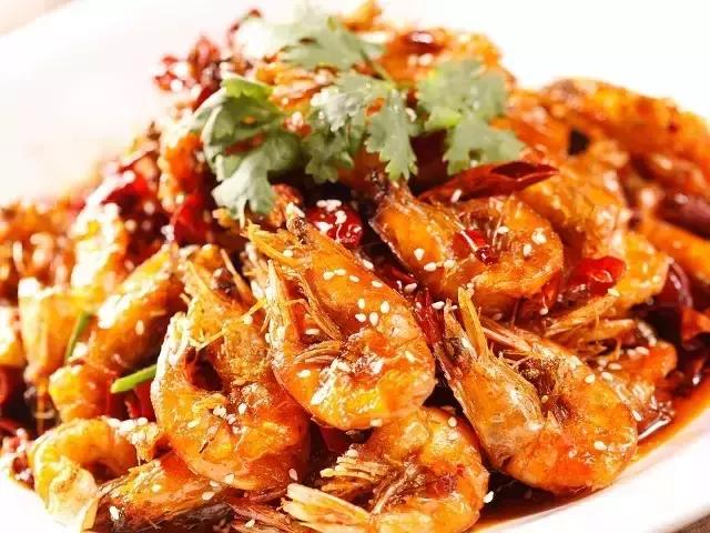 虾和海参哪个营养价值高,虾和鲍鱼哪个营养价值高