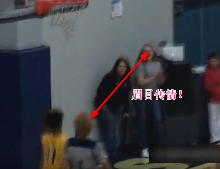 球场全场小动作,野球场犯小动作狂砍47分