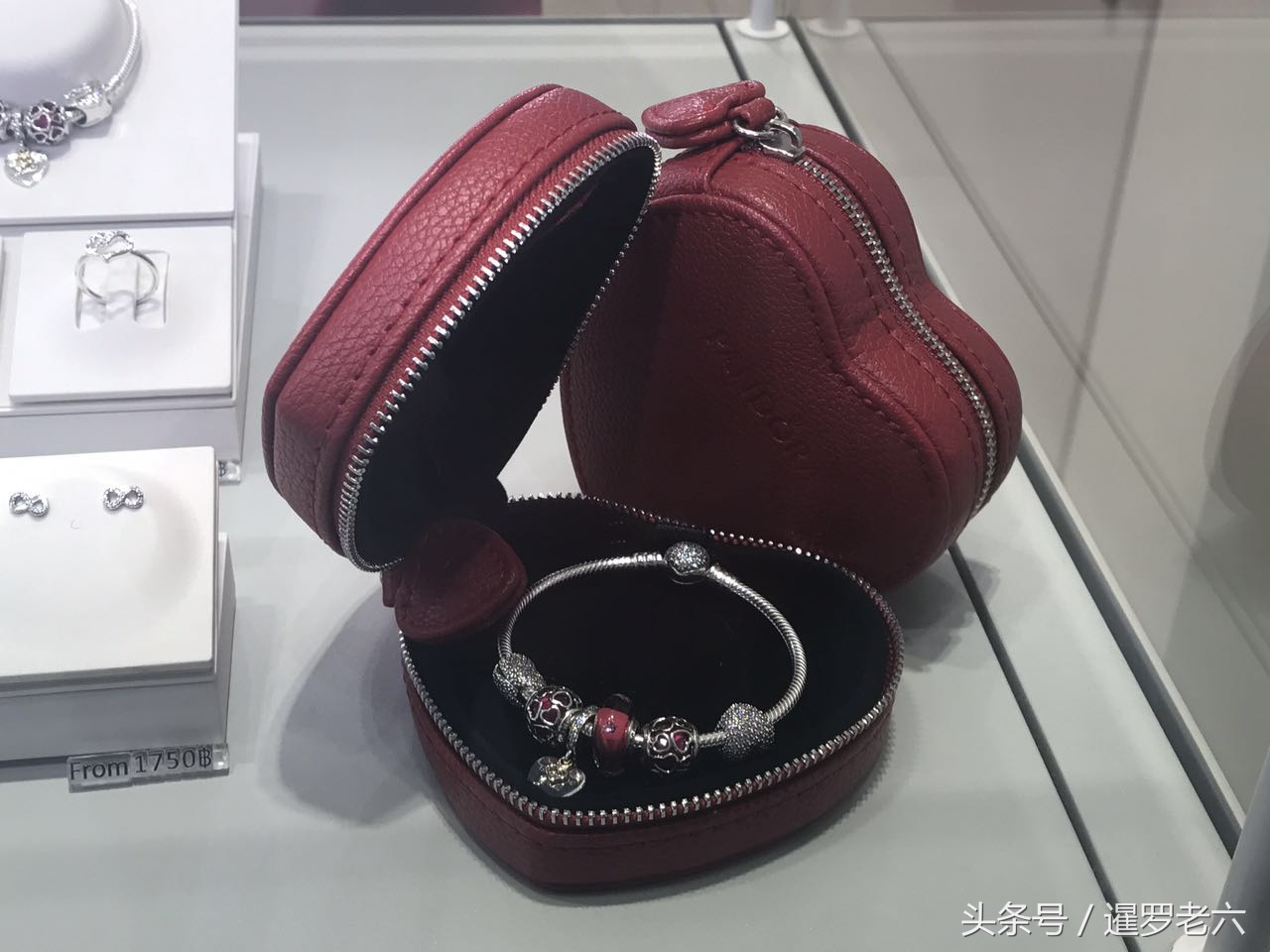 泰国潘多拉专柜,泰国的潘多拉多少钱一个