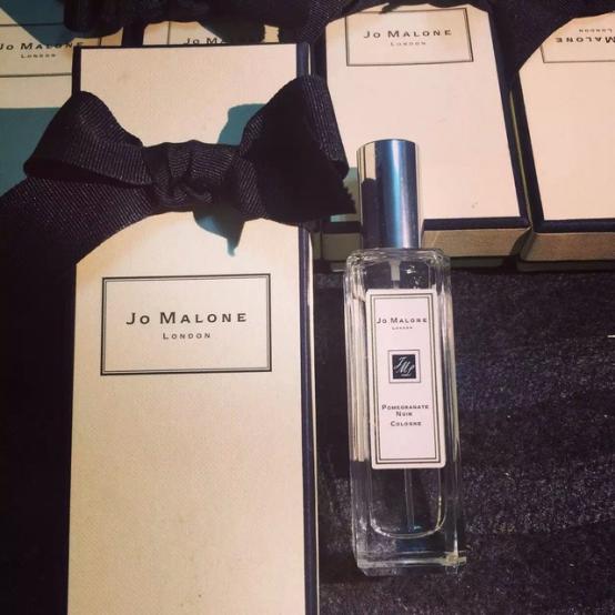 什么香水合适第一次约会,合适和对象暧昧的香水