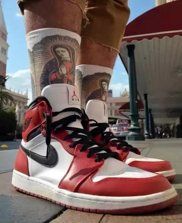 袜子不好穿着小妙招,袜子穿不牢小妙招