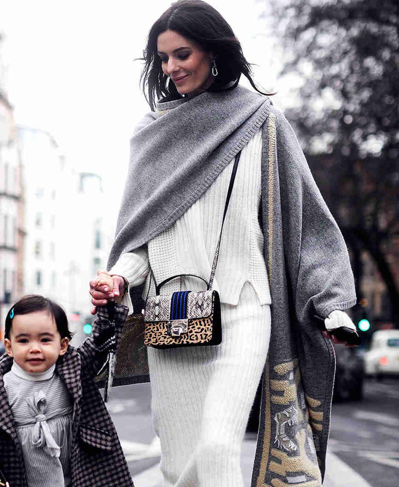 日系秋冬围巾穿搭,围巾没有流苏怎么系好看