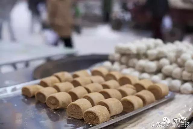 山城小巷红豆飘香｜“豆包西施”小萍的一天