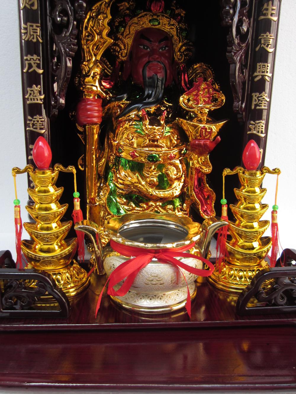 家里财神爷摆放风水正确图,居家摆放财神爷有什么讲究