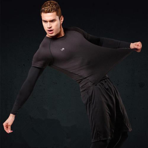 当健身服变成日常装,健身型男衣服