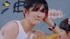 都在催谢娜当妈！没想到她早已练好带娃秘籍