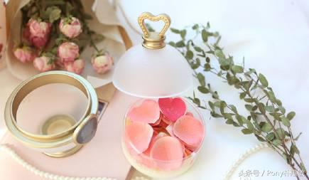 情人节虐单身狗的礼物,情人节不用花钱的情人节礼物