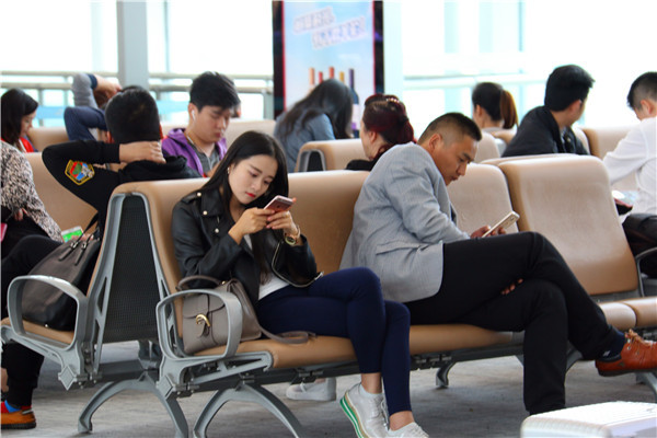 机场省钱小攻略,去机场行李多找什么交通工具