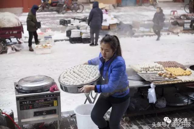 山城小巷红豆飘香｜“豆包西施”小萍的一天