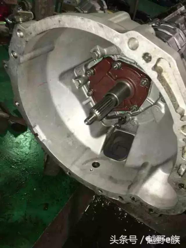 2015猎豹黑金刚四驱,黑金刚机械四驱怎么操作