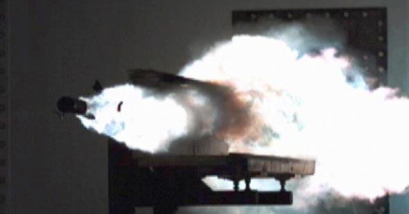 中国未来战舰会装备电磁炮吗,我国电磁炮何时装备海军