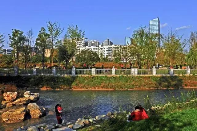 成都郫都区周边烧烤最佳景点,郫都最值得玩耍的地方