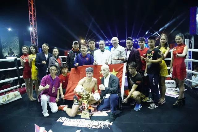 一龙展示金钟罩铁布衫被ko,一龙ko一龙完全版