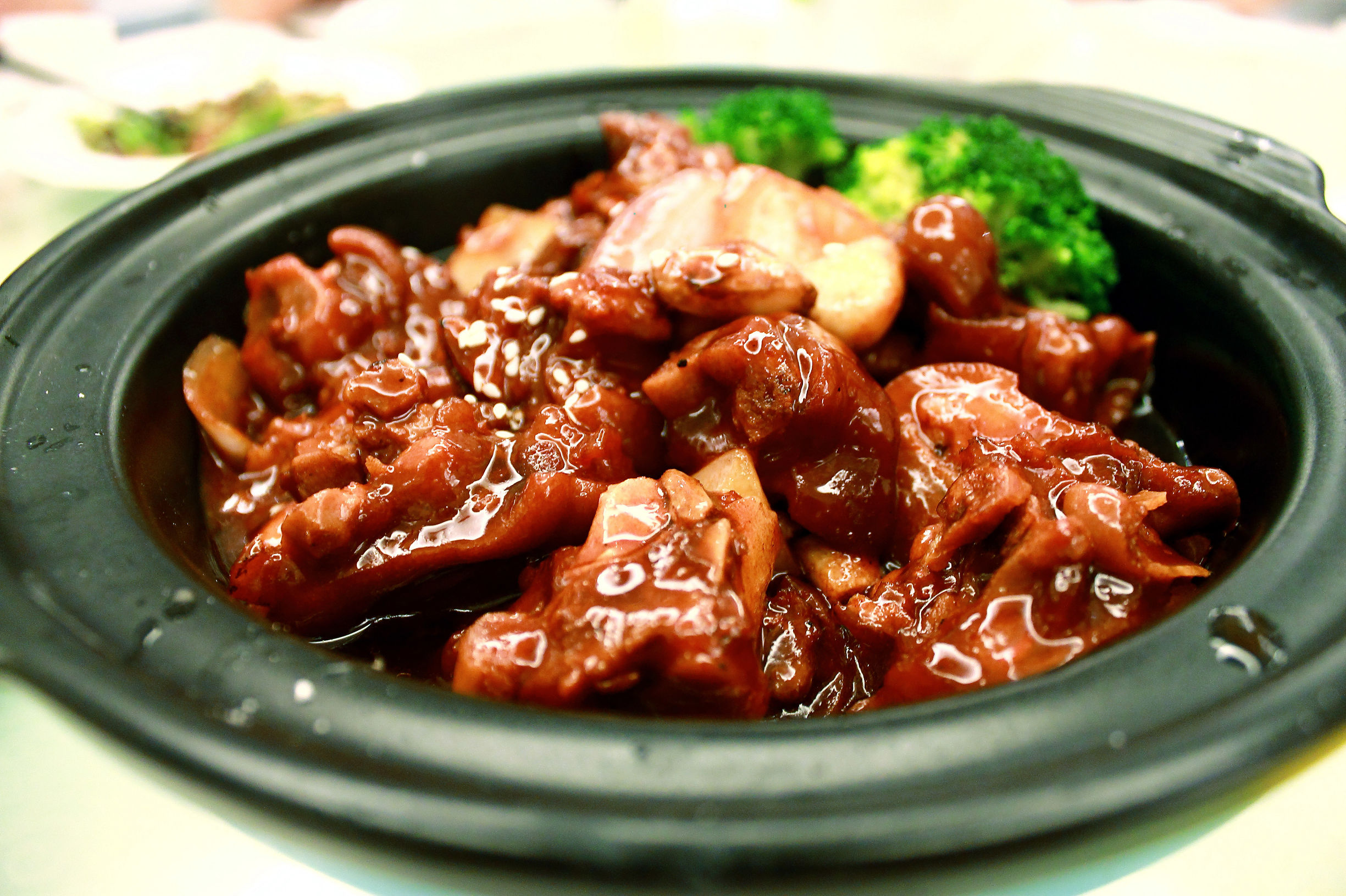 口服和注射哪个见效快一点,涂抹氨糖和口服哪个好