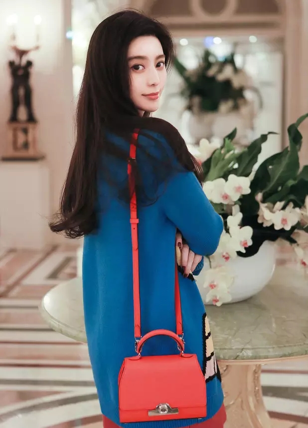 秋天高端大气上档次的包包,合适春夏的大牌包包