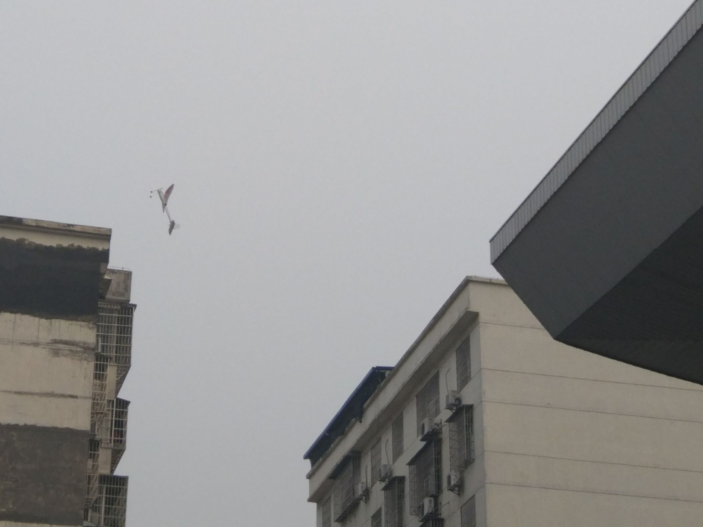 自己做航模小飞机需要哪些东西,怎么制作航模小飞机