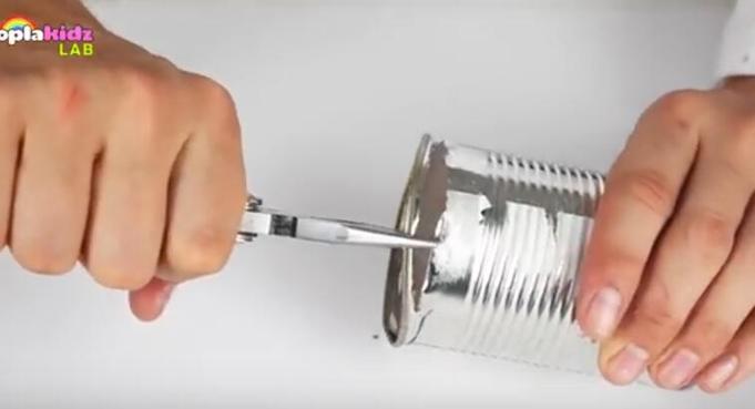 小学生自制小型烧烤架,5分钟自制简单烧烤架