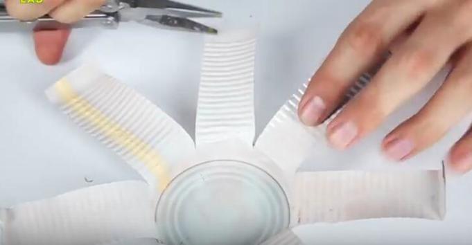 小学生自制小型烧烤架,5分钟自制简单烧烤架