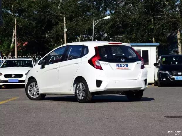 飞度和致炫谁更值得买价格实惠,北京现代瑞纳与丰田致炫哪个好