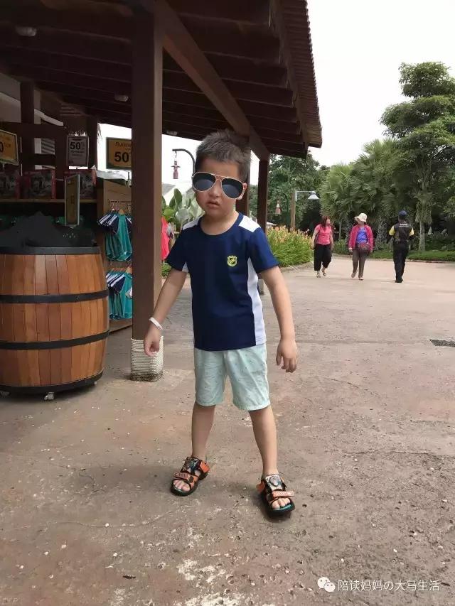 乐高主题乐园游玩攻略,新山乐高乐园一天能玩完吗