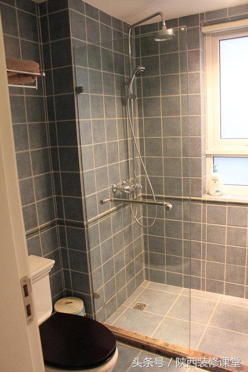 135平方四房二厅二卫阳台,小户型135阳台客厅一体