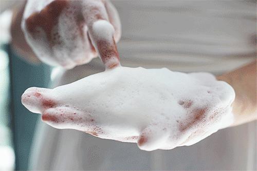 用完就烂脸的爆红洗面奶,三种公认烂脸的洗面奶