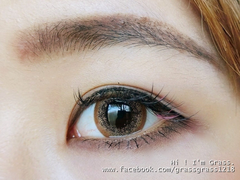 美宝莲眼线笔的使用方法,杏眼合适的眼妆眼线胶笔