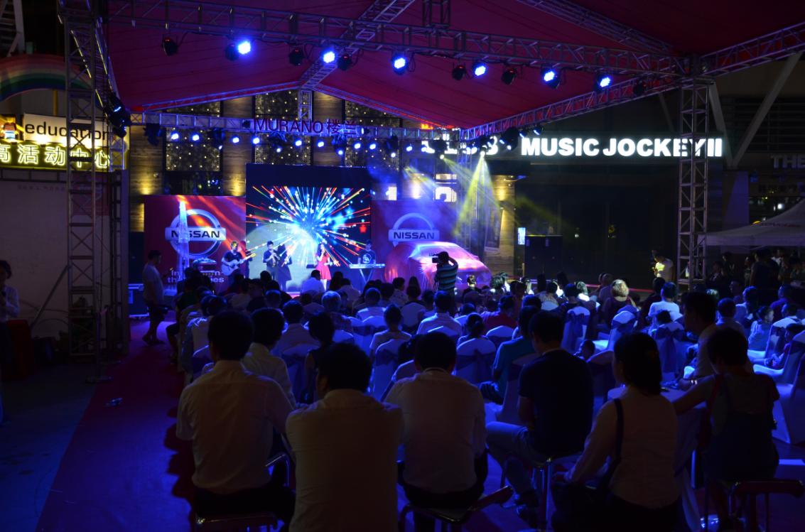 迎猴送羊，万象更新小胖看车团广州站祝大家新春快乐！