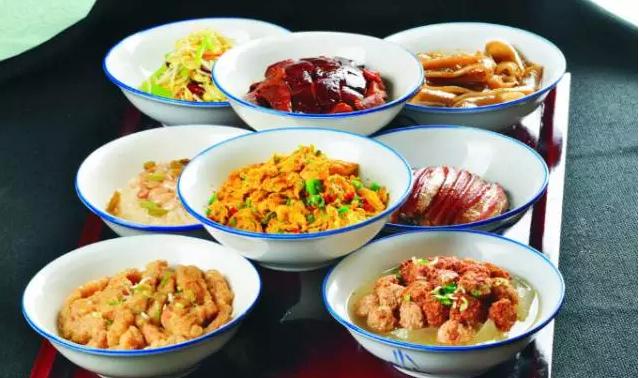 和顺古镇美食小吃推荐,走过和顺古镇的古街古巷