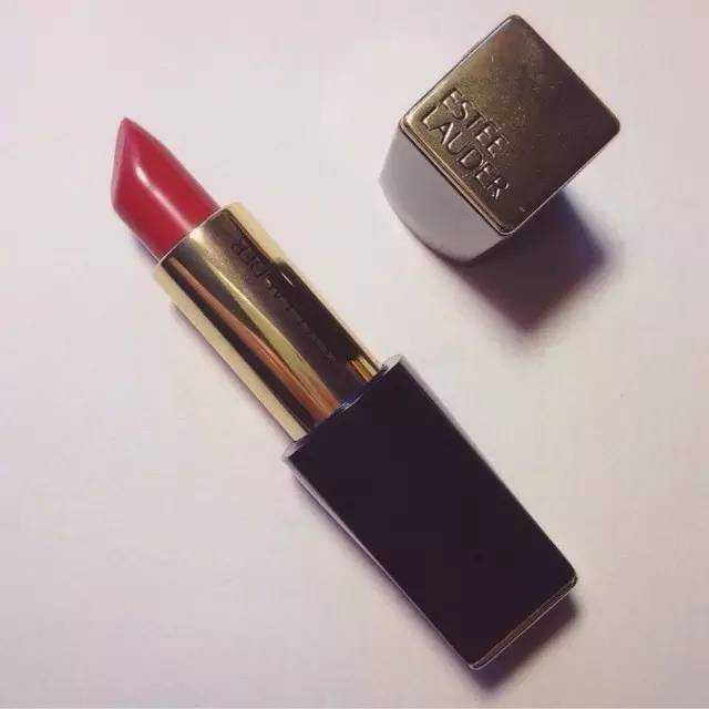 毕竟一辈子不算长，千万不要浪费在不合适的口红颜色上！