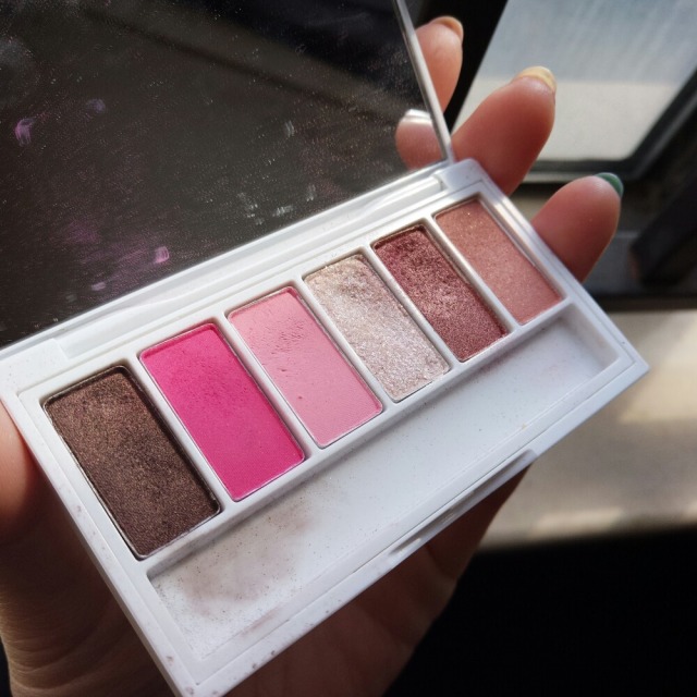 眼影盘网红爆款大地色粉色系,哑光大地色平价眼影盘推荐
