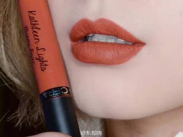 男朋友你听我说！钱都被这18支口红抢走啦……
