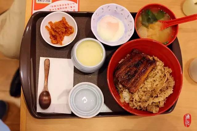 成都春熙路最好吃的苍蝇馆子火锅,春熙路必吃十大馆子