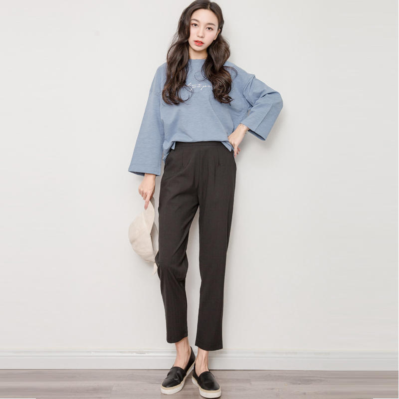 秋季时尚哈伦裤女时髦洋气高档,简单的哈伦裤怎么穿出高级感