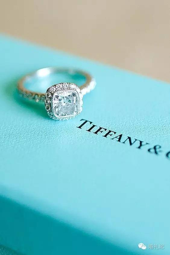 50分到1克拉之间的钻戒怎么选,30分钻戒能戴出50分的款式