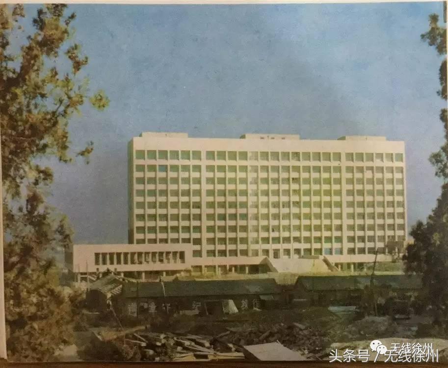 三民街的石板路，名校往事，老政府大院的1924，看徐州这条路