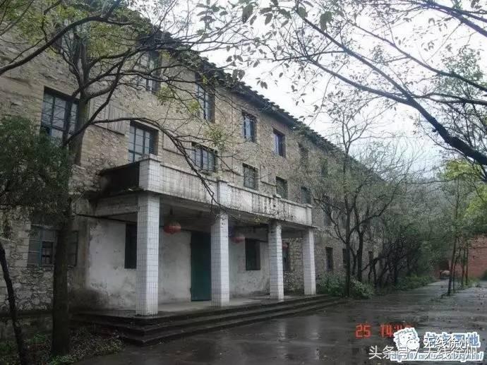 三民街的石板路，名校往事，老政府大院的1924，看徐州这条路