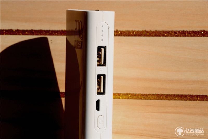 沃品和小米移动电源,沃品p10电池